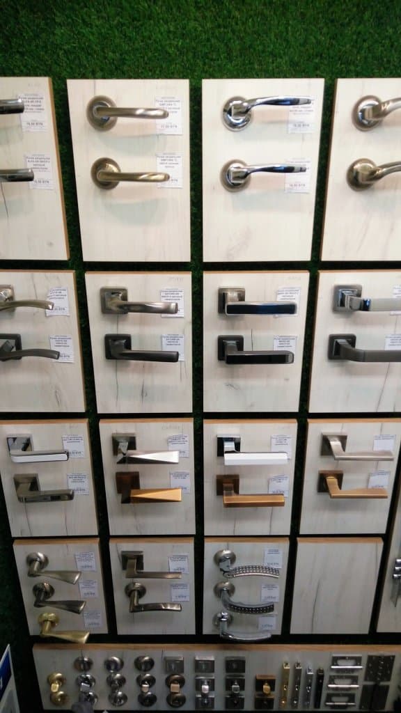 Дверные ручки межкомнатные